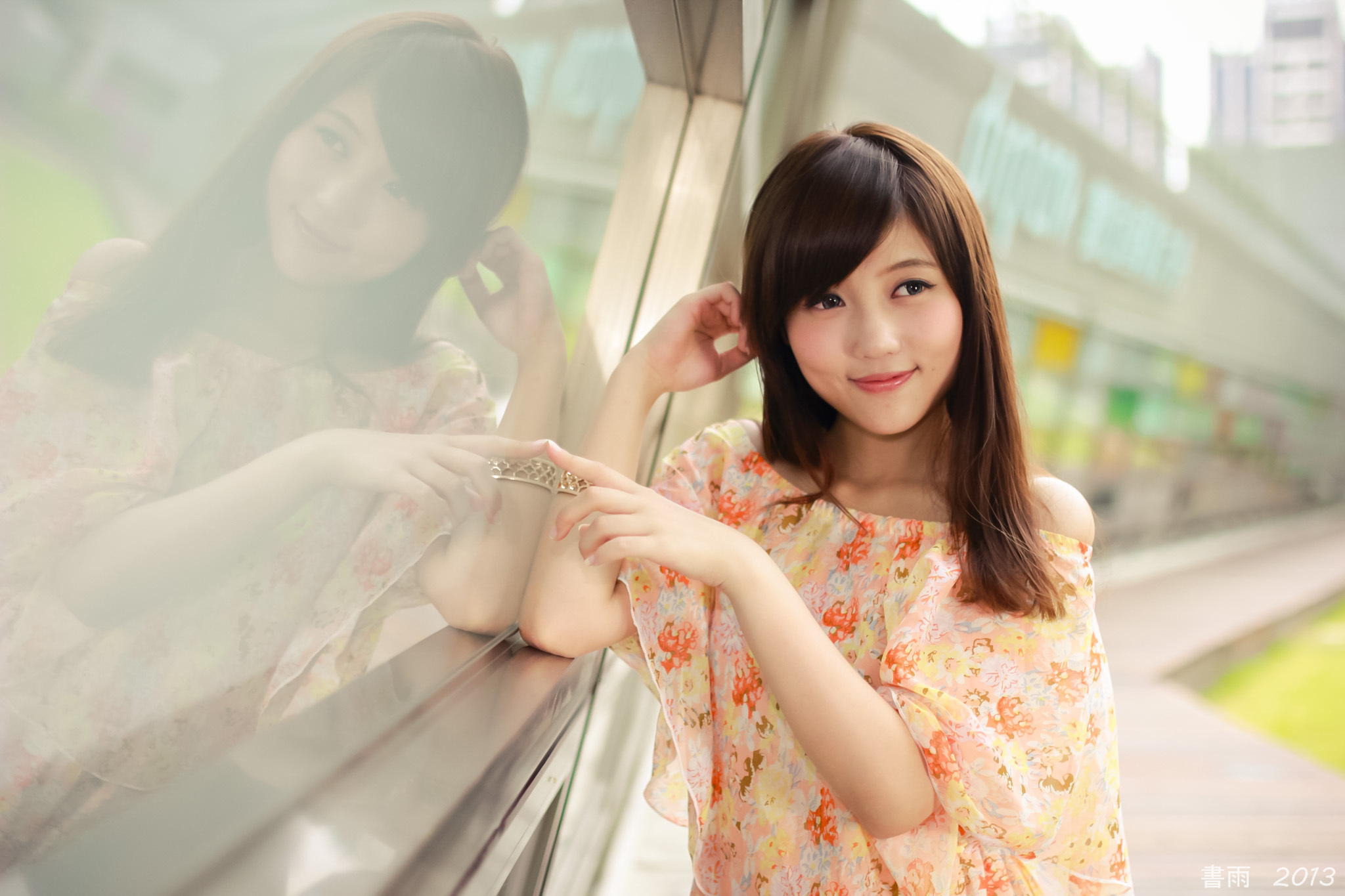 [Beautyleg番外篇]2013-09-14 敏敏国美馆外拍 2